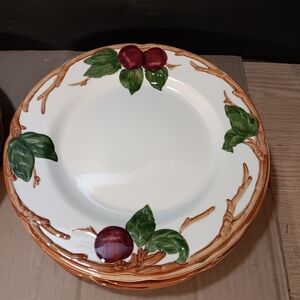 10 Franciscan Dinner Plates  Apple Design 10 1/4" Made In USA